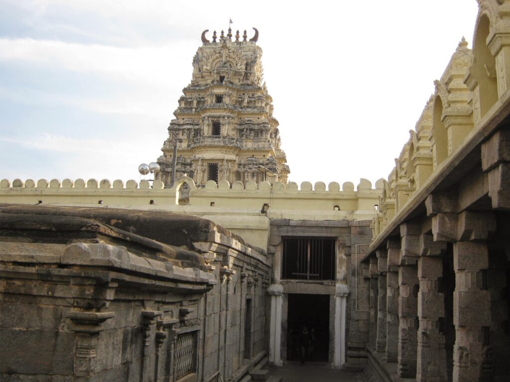 Ambegalu Krishna Temple 